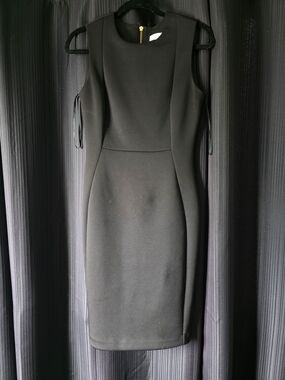 Calvin Klein Black Sleeveless Midi Sheath Dress